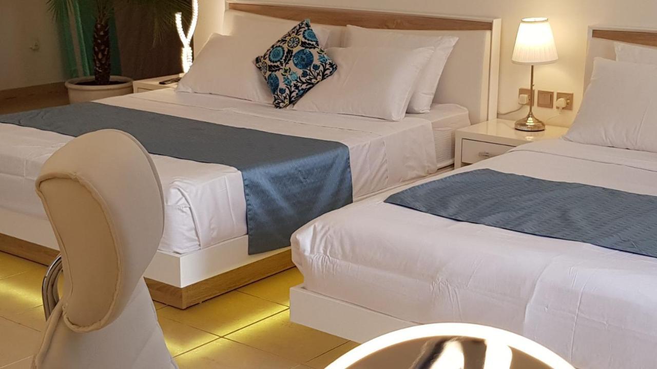 Jbr Penthouse With Terrace Pool Apartment Dubai Bagian luar foto