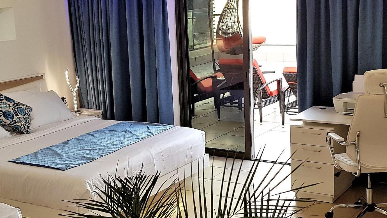 Jbr Penthouse With Terrace Pool Apartment Dubai Bagian luar foto